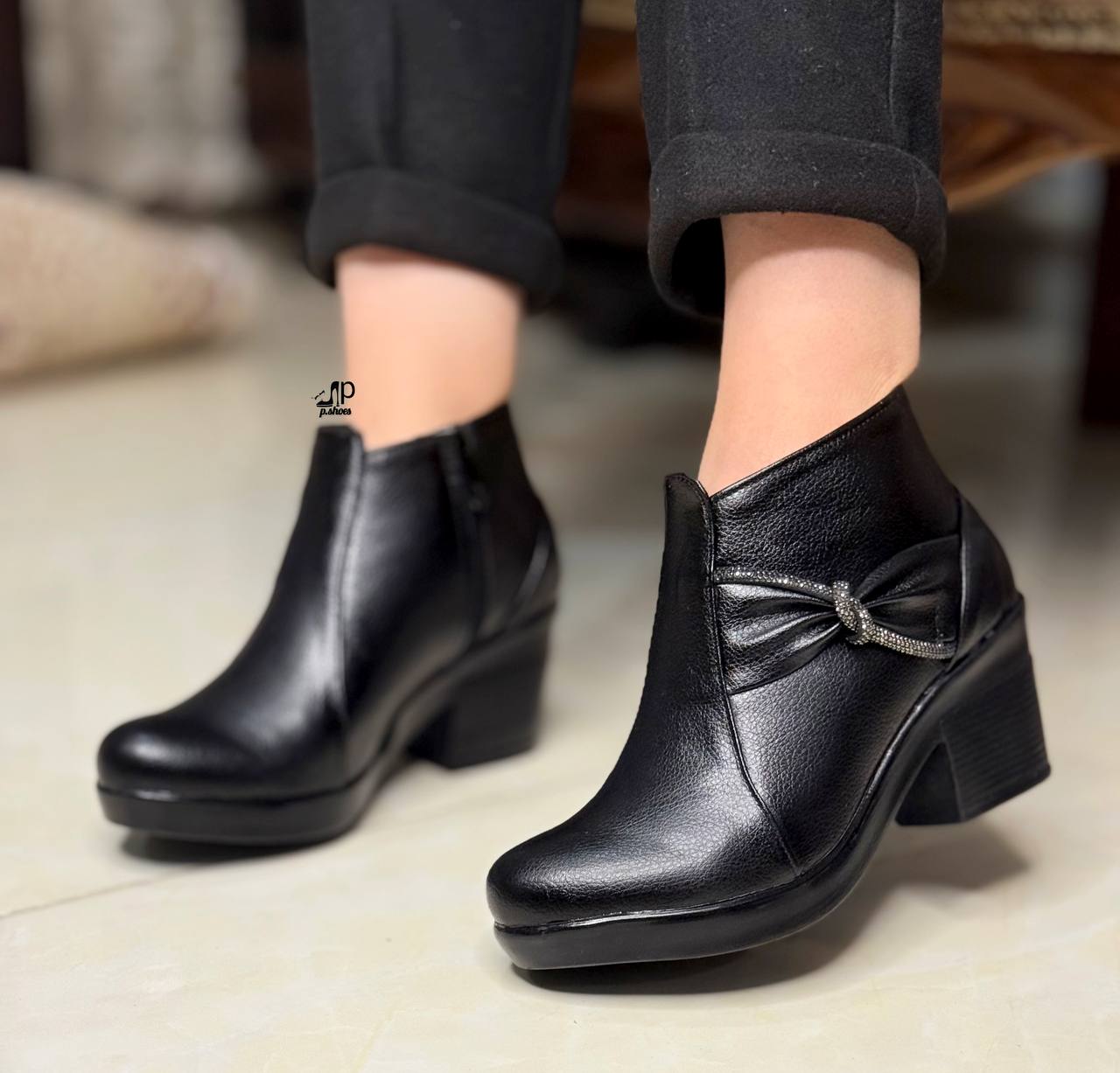 نیم بوت پاشنه ۷ سانت زنانه