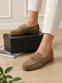 کالج کلاسیک منگوله دار